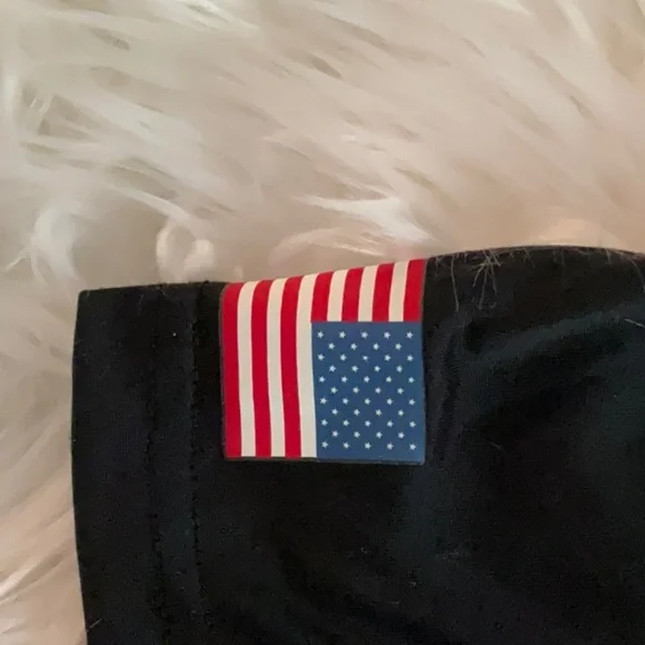 Under Armour Black Short Sleeve Tee with Patriotic Design - Picture 3 of 5